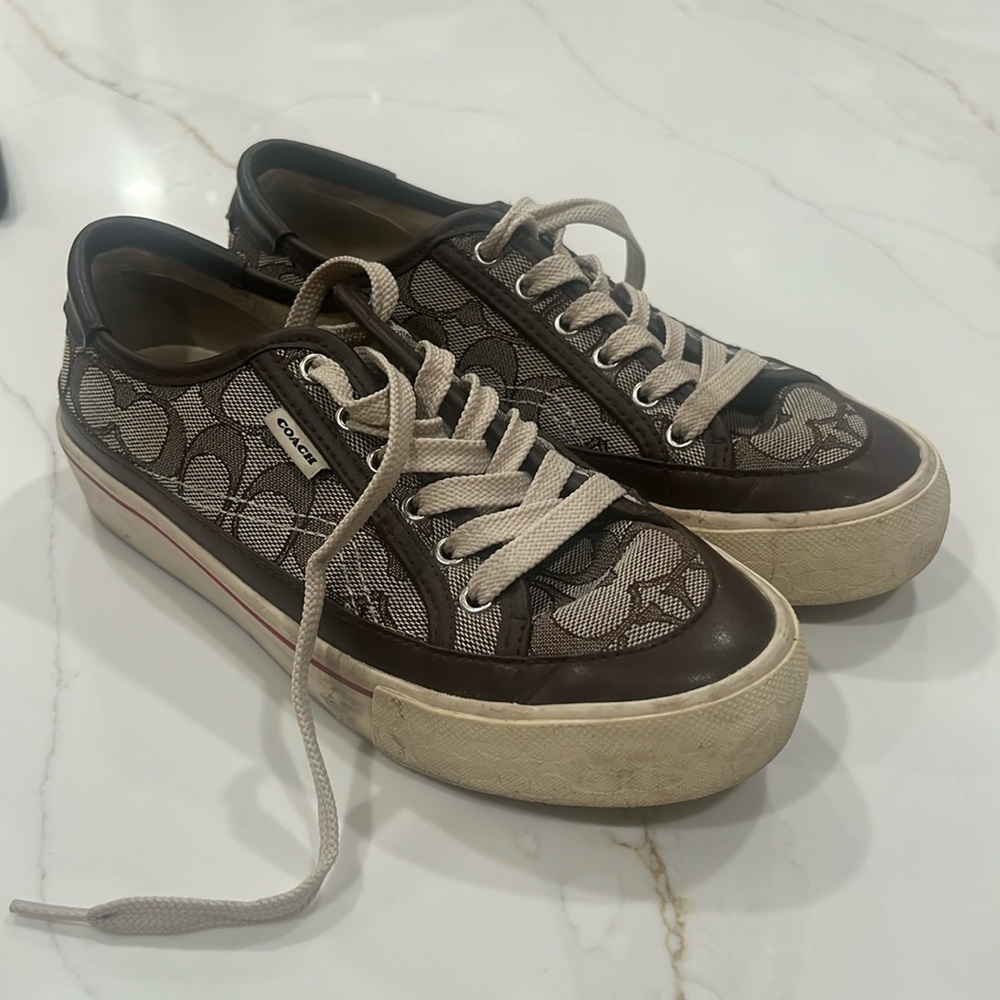 Coach tennis shoes brown logo